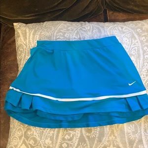 Nike tennis skort